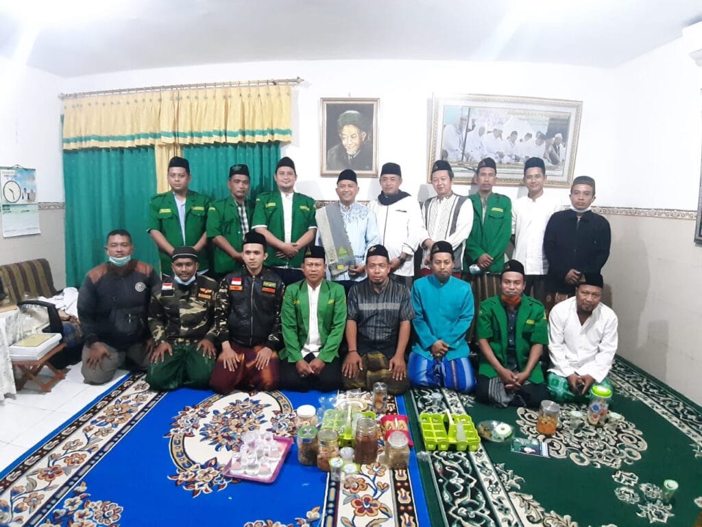 Silaturrahmi Ansor Sidoarjo Kota Sowan ke Ndalem Kyai Soleh Qosim